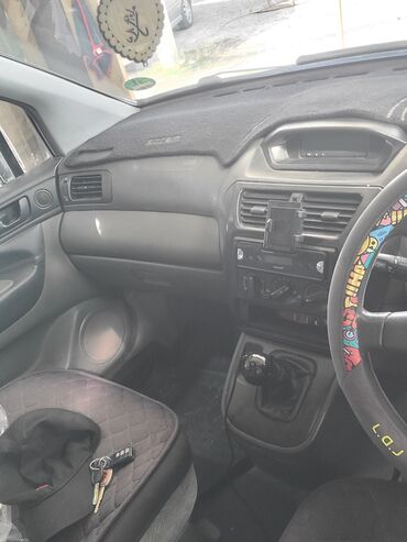 радиатор кондиционера опель зафира а: Mitsubishi Space Wagon: 1999 г., 2 л, Механика, Вэн/Минивэн