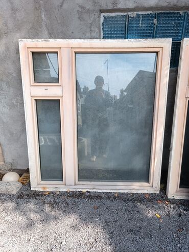 двери и окно: Размер 1.3× 1.45
Германский, качество отл