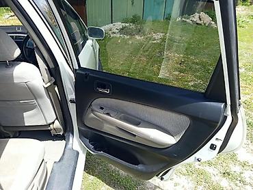 Honda: Honda Stream: 2002 г., Бензин, Минивэн — 12