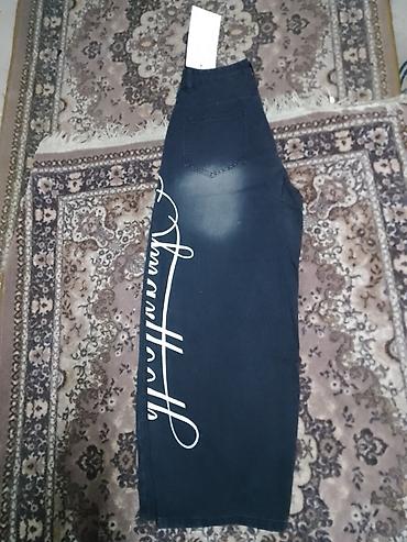 zara l: Джинсы размер М — 1