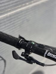 Горные велосипеды: Горный велосипед, Specialized, Рама M (156 - 178 см), Алюминий, Б/у at lalafo.kg — 10 Горные велосипеды: Горный велосипед, Specialized, Рама M (156 - 178 см), Алюминий, Б/у — 10