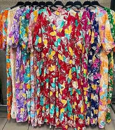 ps svecane bluze: Prelepa haljina za punije
XL 2XL 3XL 
Cena : 3300 dinara
ML — 6