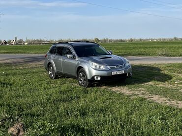 Subaru: Subaru Outback: 2010 г., 2.5 л, Механика, Бензин, Универсал