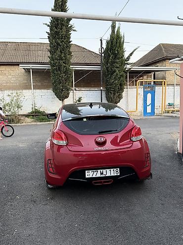 üstü açıq maşın: Hyundai Veloster: 1.6 l | 2017 il Hetçbek — 9