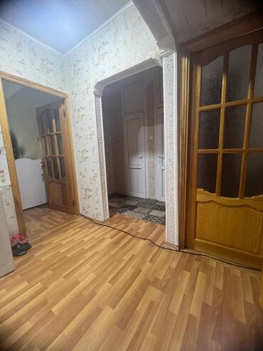 Köhnə tikili: Bakı, 3 otaqlı, Köhnə tikili, m. Əhmədli, 75 kv. m — 11