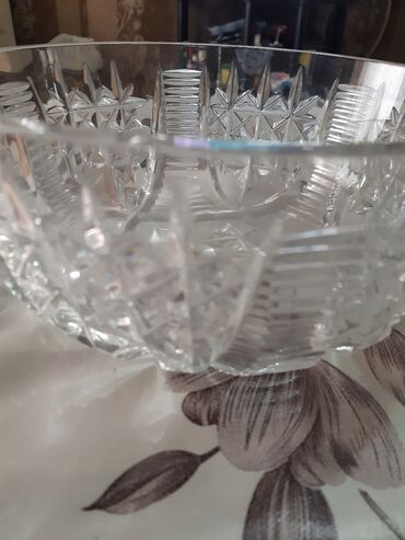 Vazalar: Vaza dəsti, Xrustal — 3