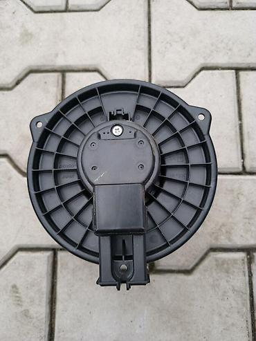 MOTOR VENTILACIJA ZA TOYOTA RAV 4 OD 2001. DO 2005. GOD