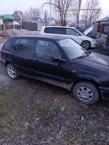 машины гольф: Volkswagen Golf: 1994 г., 1.6 л, Механика, Бензин, Хэтчбэк