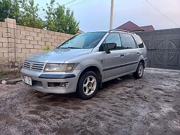 митсубиси space wagon: Mitsubishi Space Wagon: 2000 г., 2.4 л, Механика, Бензин, Минивэн — 5