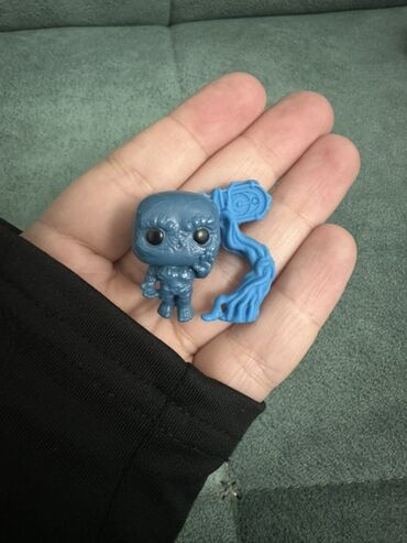 Heykəlciklər: Kinder Joy Stranger Things funko fiqurları satılır!!! — 5
