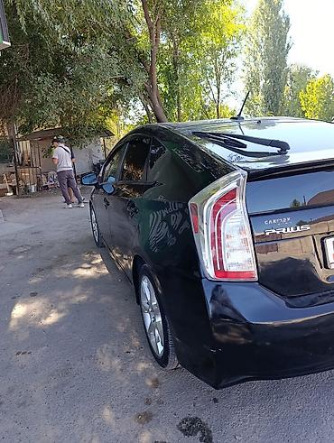 селика: Toyota Prius: 2013 г., 1.8 л, Робот, Гибрид, Хэтчбэк — 4