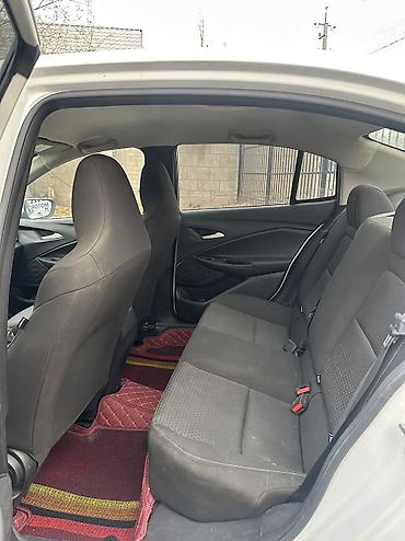 Chevrolet: Chevrolet Onix: 2019 г., 1 л, Бензин, Седан — 3