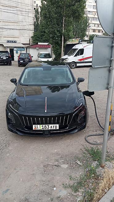 Другие автомобили: Электромобиль Hongqi EQM5 (седан, черный) Оформление есть Ключевые — 1