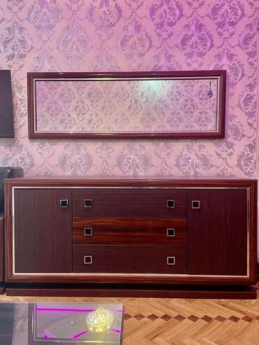 Qonaq otağı dəstləri: İşlənmiş, Komod, TV altlığı, Kredit yoxdur, Azərbaycan