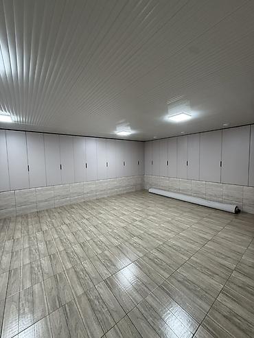 Продажа коттеджей и домов: 6 комнат и более, 300 м², 3 соток, Бишкек, Риэлтор — 22