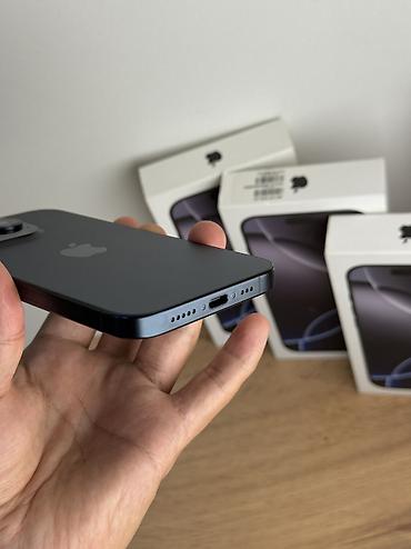 nex 3: IPhone 15 Pro, Б/у, 256 ГБ, Blue Titanium, Зарядное устройство, Защитное стекло, Чехол, 100 % — 4