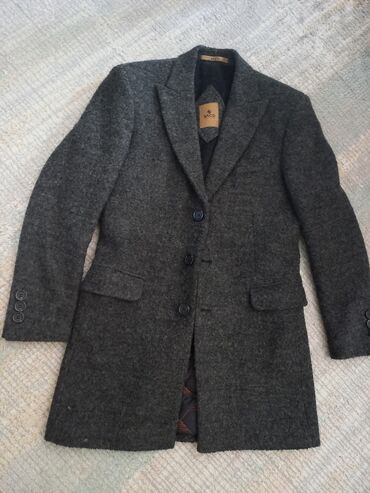 пальто мужская: Мужское пальто шерсть.,размер 48_50