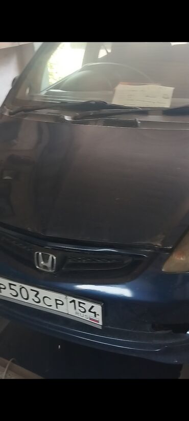 Honda: Honda Fit: 2003 г., 1.5 л, Вариатор, Бензин, Хэтчбэк