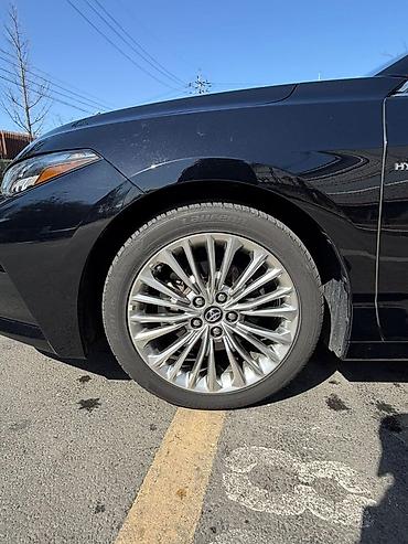 Toyota: Toyota Avalon: 2019 г., Вариатор, Гибрид, Седан — 13