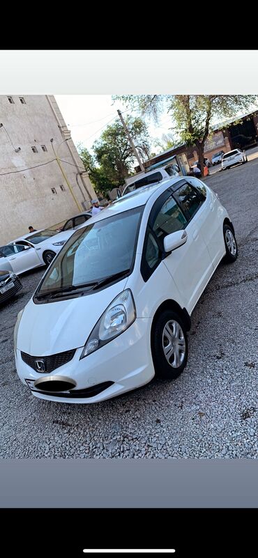 купить в рассрочку стиральную машину: Honda Fit: 2008 г., 1.3 л, Автоматические, Бензин, Хэтчбэк
