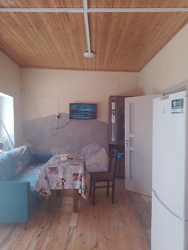 şəki ev: 3otaqlı ev (studia tipli mətbəxli) - Plan: girişdə birgə mətbəx–qonaq — 3