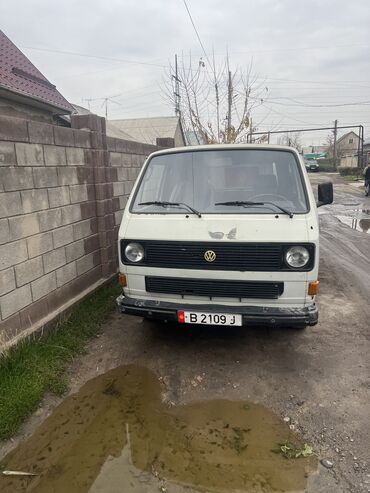 Volkswagen: Volkswagen Transporter: 1982 г., 1.8 л, Механика, Бензин, Фургон