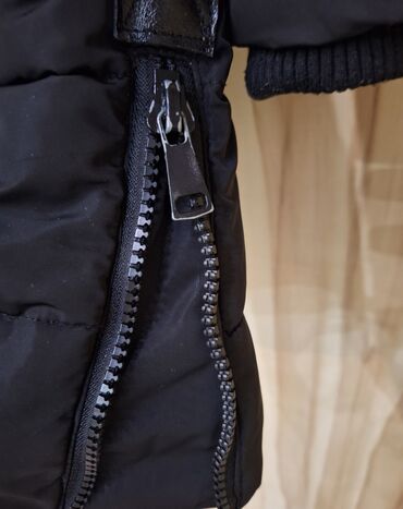 Zimske jakne: S (EU 36), Jednobojni, Sa postavom, Veštačko krzno — 3