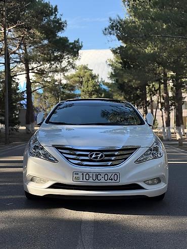 maşın şinləri: Hyundai Sonata: 2.4 l | 2010 il Sedan — 1