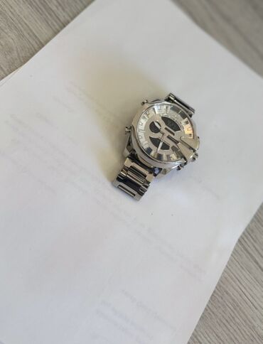 цена 1 карата бриллианта в баку: Новый, Наручные часы, Diesel, цвет - Серебристый