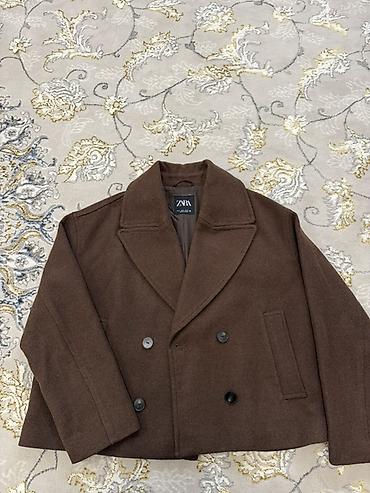 Двубортное укороченное пальто Zara - Цвет: глубокий at lalafo.kg Двубортное укороченное пальто Zara - Цвет: глубокий