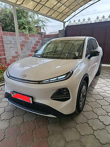Changan: Changan Qiyuan Q05: 2026 г., Электромобиль — 3