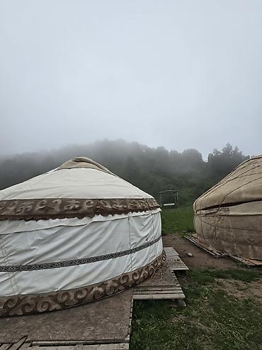 Аренда юрт: Аренда юрты, Каркас Деревянный, 100 баш, Стол — 9