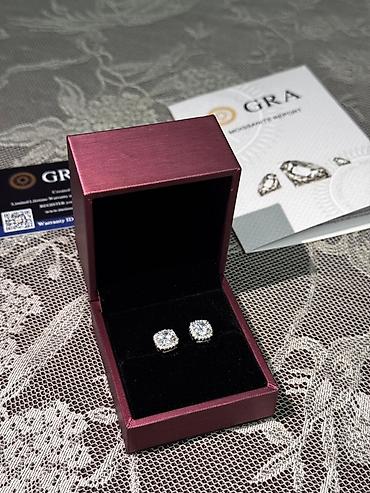 продажа норковых шуб: Продаю ювелирных изделий из серебра 925 камни муассаниты паспорт GRA — 2