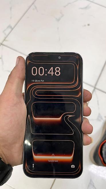 red magic 10: IPhone 17pro max Dubay versiyon Xüsusiyyətlər: - Korpus: gümüşü — 2
