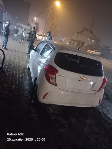 Chevrolet: Chevrolet Spark: 2020 г., 0.1 л, Вариатор, Бензин, Хэтчбэк — 7