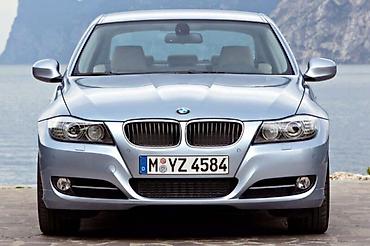 car bluetooth adapter: BMW 318 E90 2009. GOD. - KOMPLETAN AUTO U DELOVIMA | Polovni delovi — 5