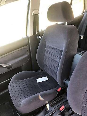 golf 5 slike: RADIO ZA VOLKSWAGEN GOLF 4 | Radio za VW Golf 4, 1.6 SR, 5 brzina — 3