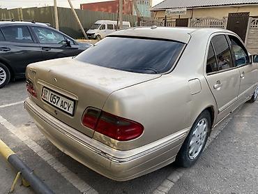 x class: Mercedes-Benz E-Class: 2000 г., 3.2 л, Автомат, Бензин, Седан — 4