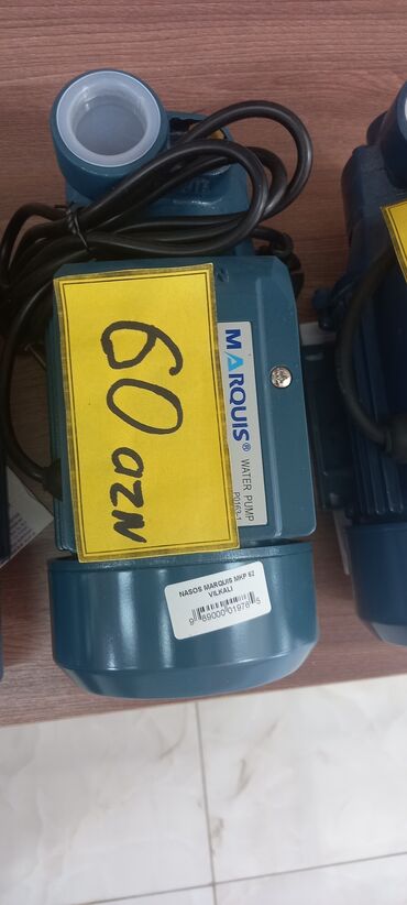 Şitillər: Marquis markalı MKP 62 modeli su nasosu. Bu su nasosu müxtəlif su