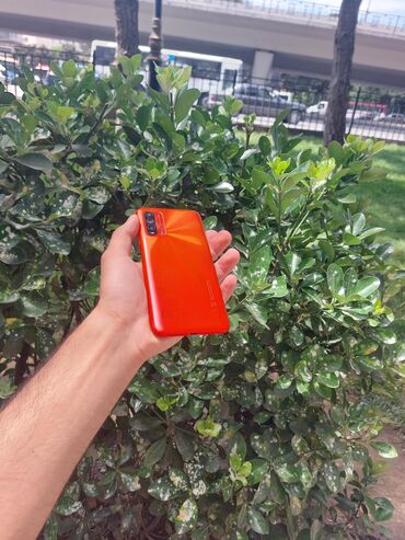 300 manatliq telefonlar: Xiaomi Redmi 9T, 64 GB, rəng - Qırmızı, 
 Düyməli, Barmaq izi, Face ID