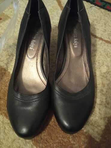 женские туфли 41: Туфли 35, цвет - Черный
