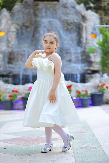 vecerni don: Uşaq üçün ağ ziyafət/şənlik donu - Model: tək çiyin üzərində iri — 1