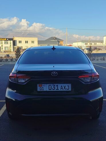 Toyota: Toyota Corolla: 2020 г., 1.2 л, Автомат, Бензин, Седан — 5