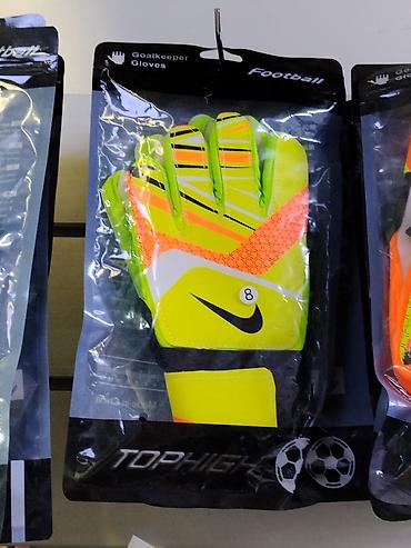 Вратарские перчатки для футбола - Тип: Goalkeeper Gloves (футбольные