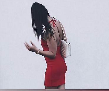 esprit odeca: Crvena mini haljina – elegantan kroj i otvorena leđa - Model: uska — 2