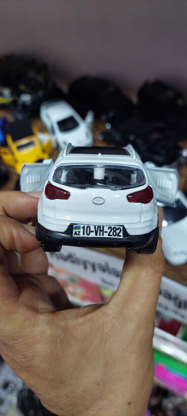 Avtomobil modelləri: 🔹️Demir qorpuslu maşınlar. 🔹️Mercedes E-class 🔹️Mercedes C-class — 17