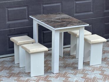 Masa və oturacaq dəstləri: 4 stul — 6