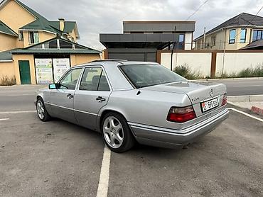 обмен 124: Mercedes-Benz W124: 1995 г., 2.2 л, Автомат, Бензин, Седан — 5