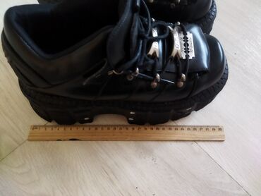 Botinka və botilyonlar: Ölçü: 41, rəng - Qara, Yeni — 2