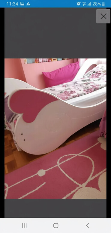 Kreveti za decu: Krevet za princeze, koriscen, fantastican, ocuvan, dve manje — 1